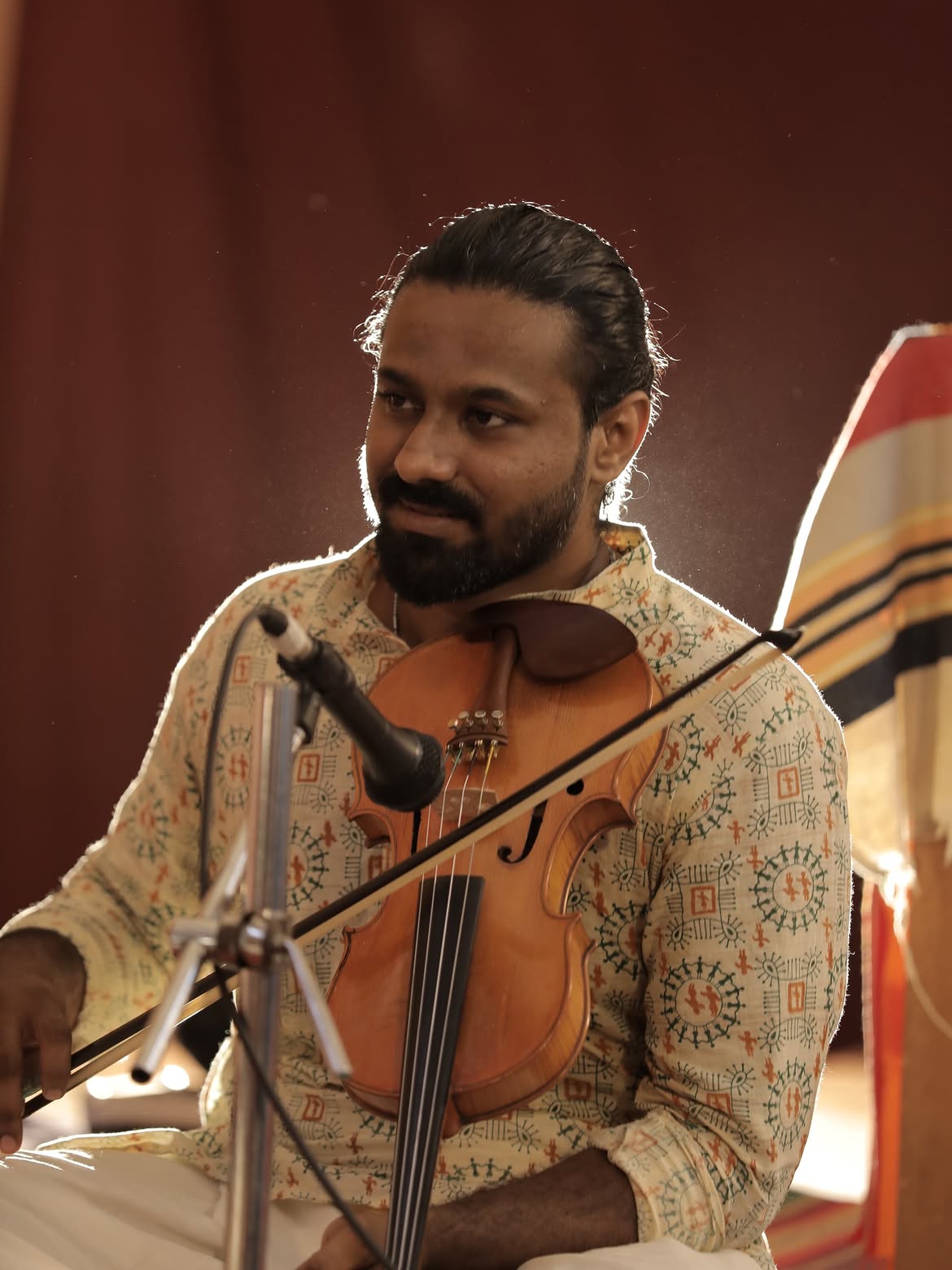 Vishnu R Varma — Live Performance